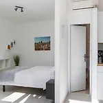 Sunny Palace