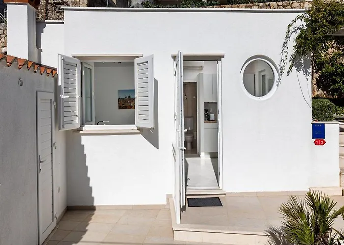 Sunny Palace Apartamento