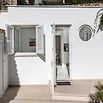 Sunny Palace Apartment