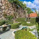 Sunny Palace Apartman