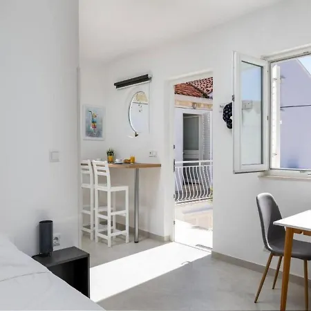 Sunny Palace Appartement *