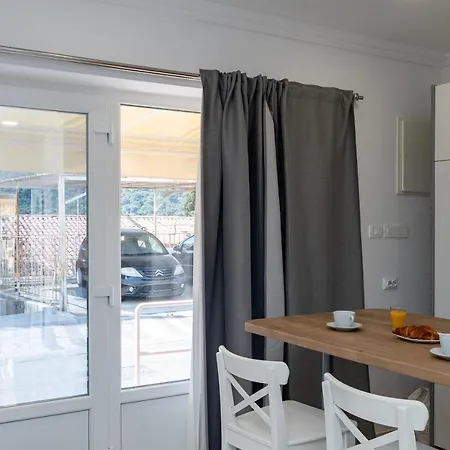 Apartment Sunny Palace *