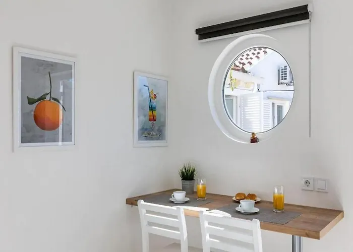 Sunny Palace Appartement *