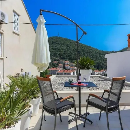 Sunny Palace Appartement