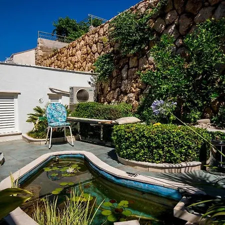 Sunny Palace Appartement *